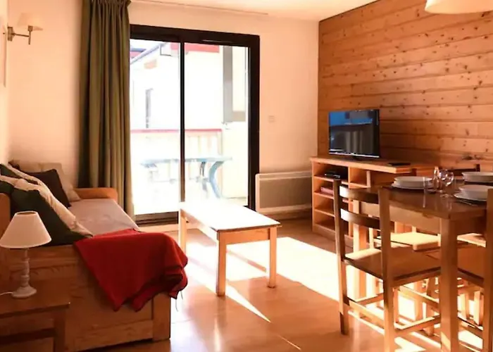 Apartment T3 Avec Vue Montagne Et Parking Privatif Font-Romeu-Odeillo-Via