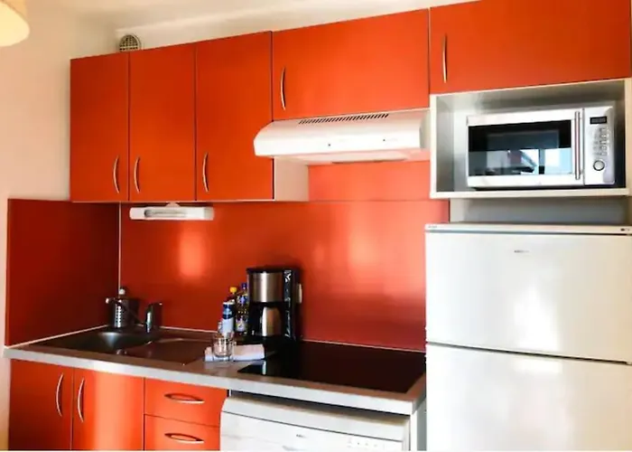 T3 Avec Vue Montagne Et Parking Privatif Apartment *
